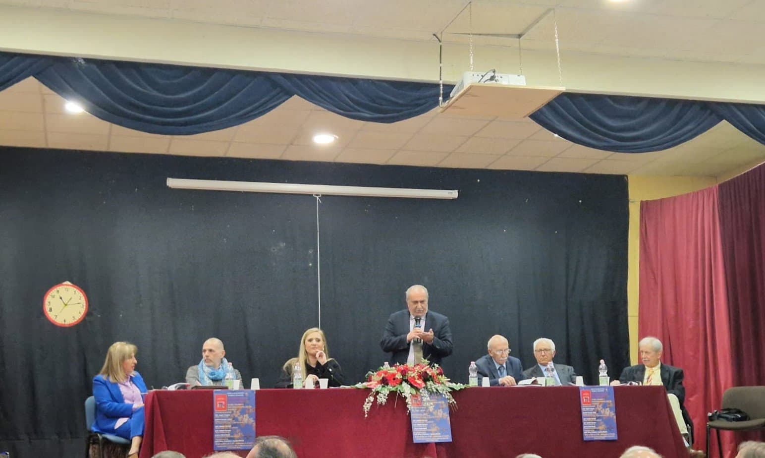 A Frascineto rilasciato il primo certificato di nascita in lingua albanese