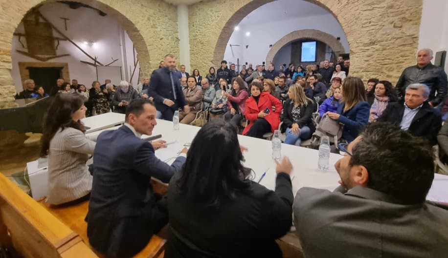 Presentazione CambiaVento: numerose le presenze
