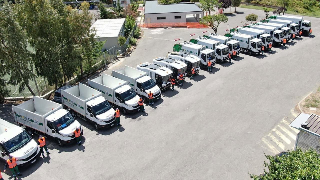 Con il "Porta a Porta" dall'1 maggio arrivano anche i nuovi mezzi di raccolta