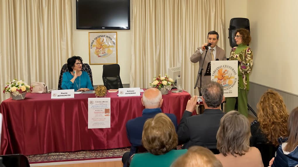 Il Circolo culturale di Mirto ha ospitato l'autrice Nuccia Benvenuto