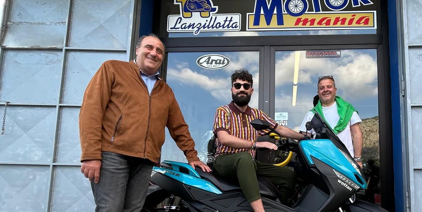 Consegnato il primo premio della lotteria del carnevale di Castrovillari