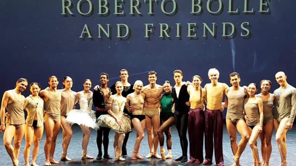 Salvatore De Simone performer al Gala con Roberto Bolle & Friends