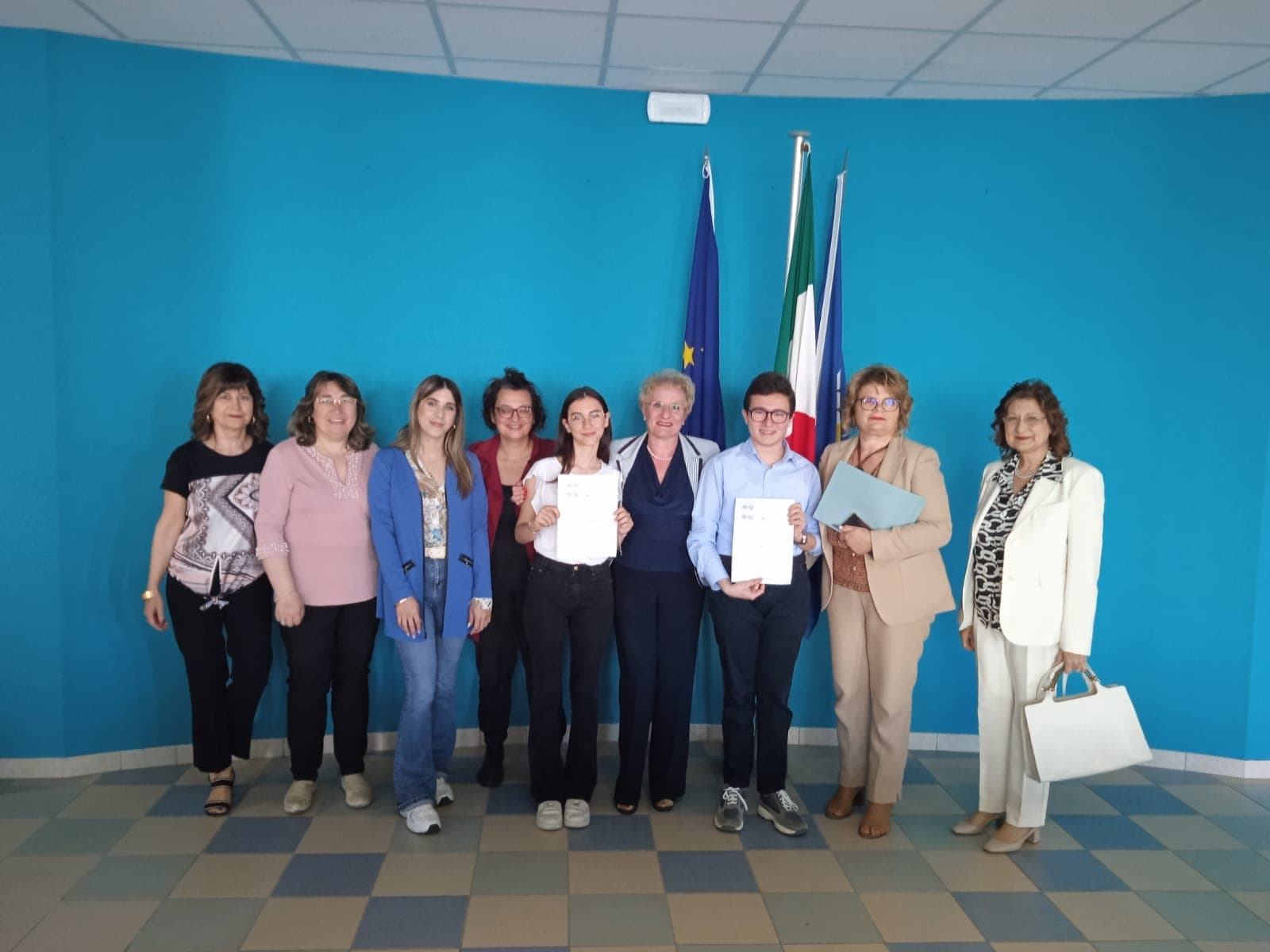 Liceo Trebisacce: consegnati due attestati di certificazione linguistica del latino