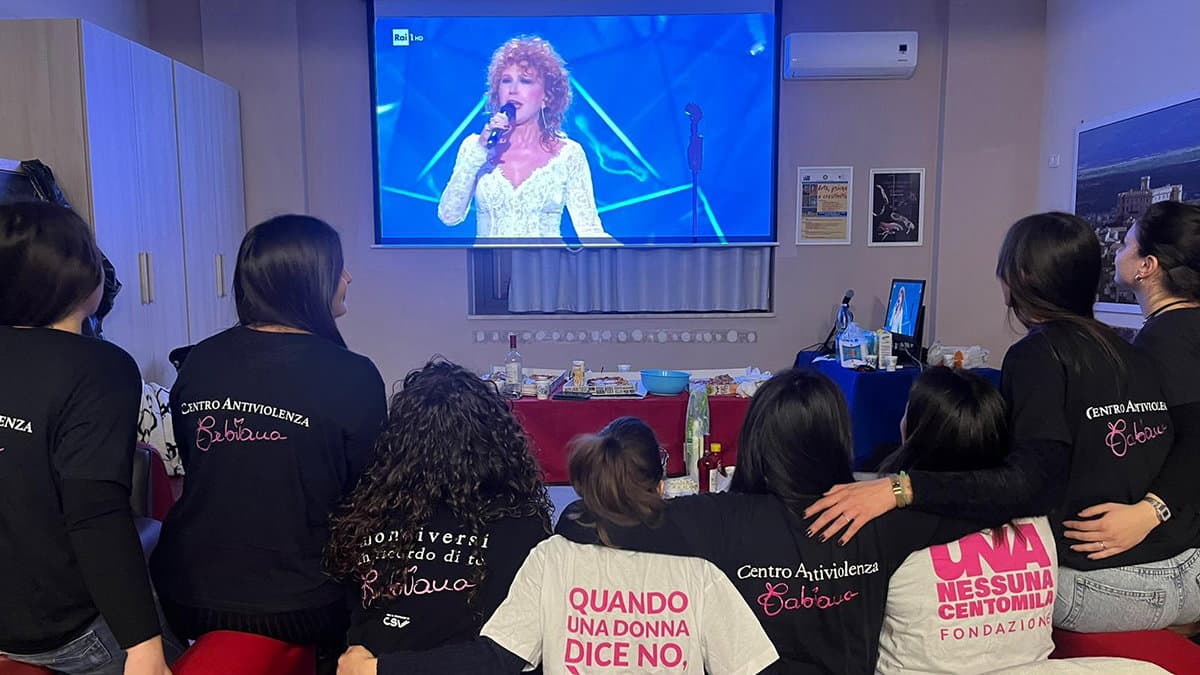"Una Nessuna Centomila - in Arena" destina parte del ricavato ai centri antiviolenza di Corigliano-Rossano