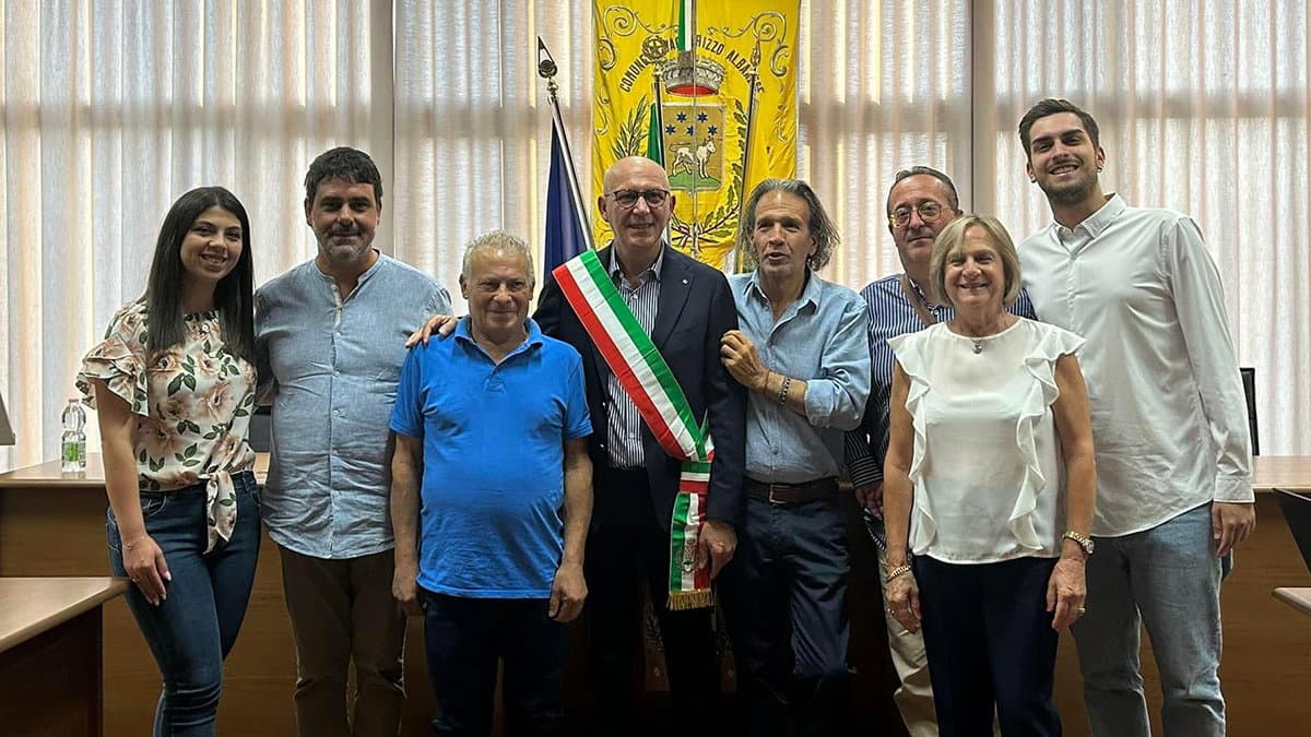 Muore il consigliere comunale Damiano Luzzi, lutto cittadino a Vaccarizzo