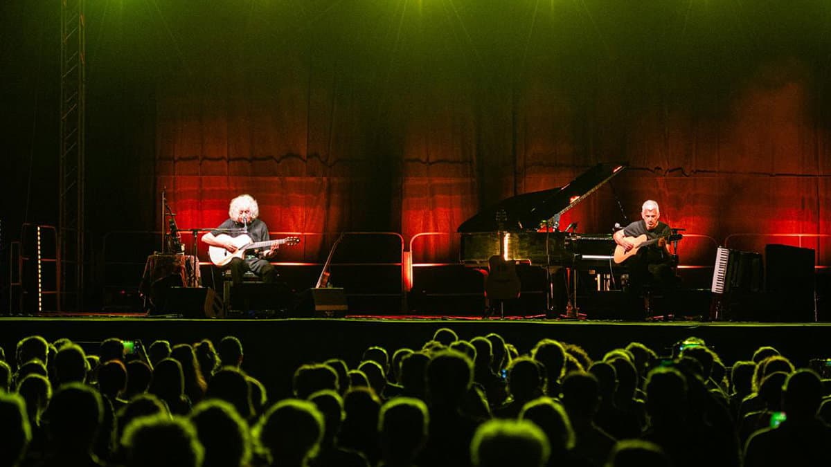 Il Festival Exit regala emozioni a Co-Ro: standing ovation per Branduardi e Valdemarin