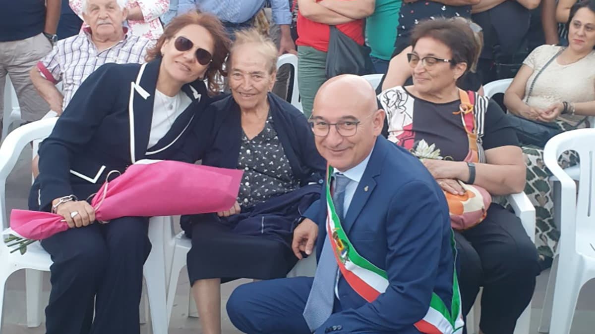 Lutto per il sindaco di Trebisacce: perde la mamma di 83 anni
