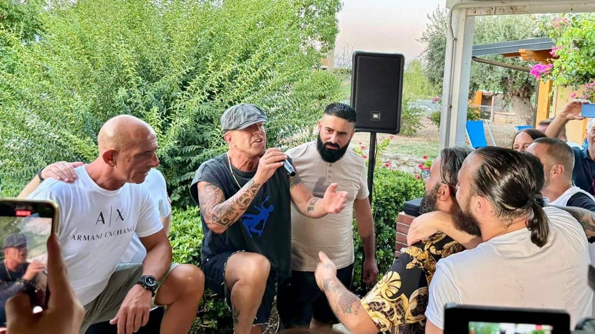 Franco Ricciardi in visita alla Cooperativa Sociale "Il Mandorlo" e concerto a Marina di Sibari