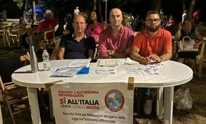 Cassano Jonio, registrate oltre 100 firme pro referendum contro l'autonomia differenziata al Parco del Monte
