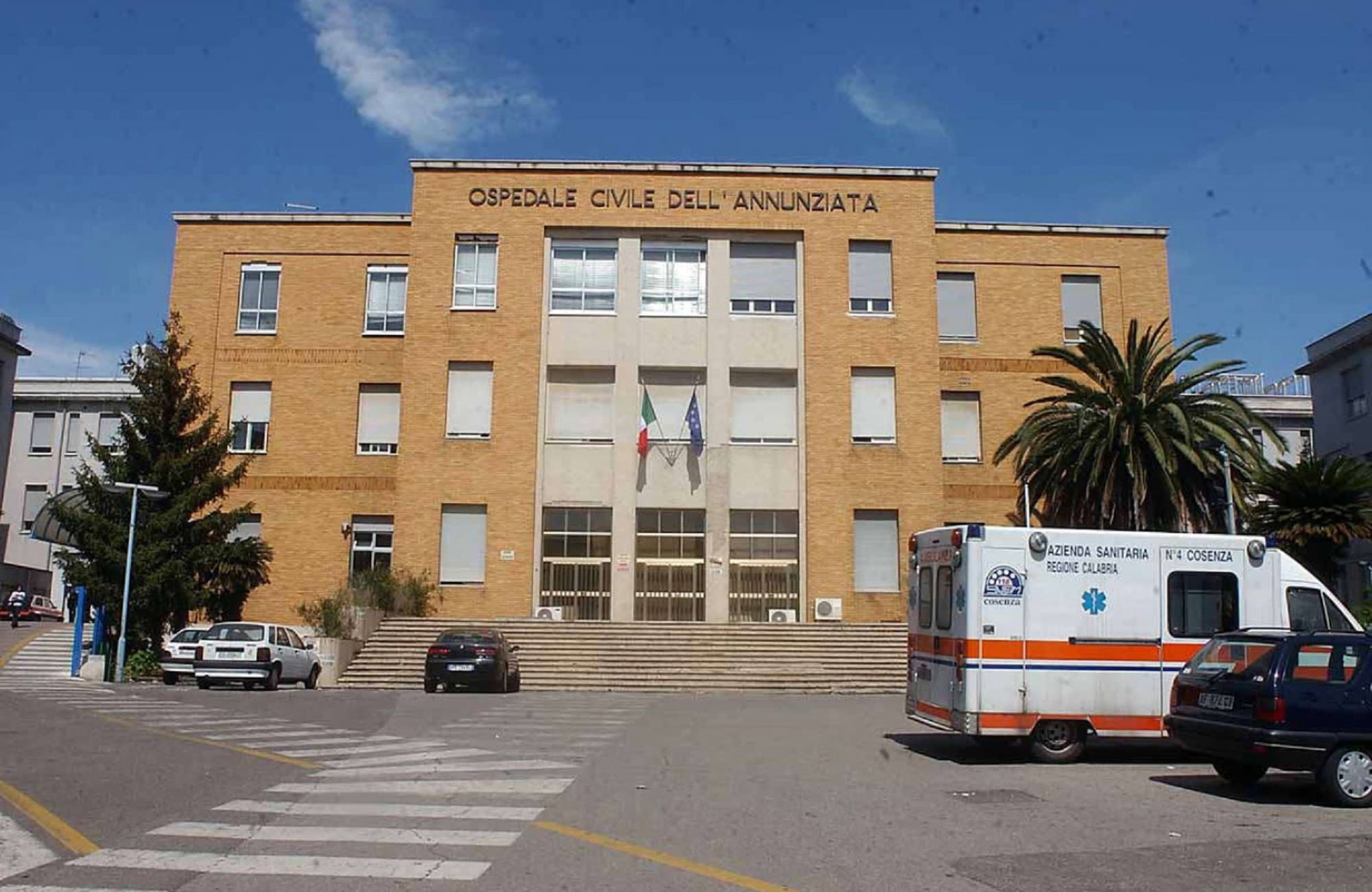 Annunziata: impiantati due pacemaker senza fili