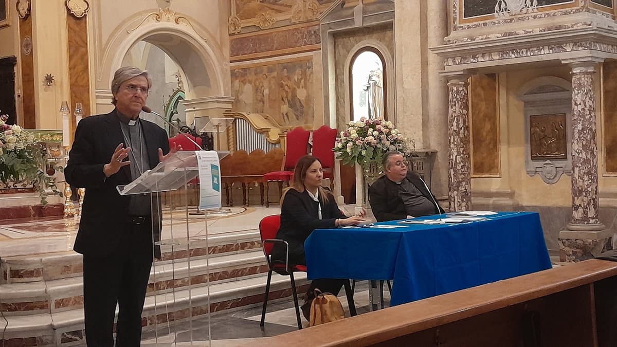 Presentato a Cassano il libro di Don Annunziato Laitano: "La formazione dei catechisti nel post covid"