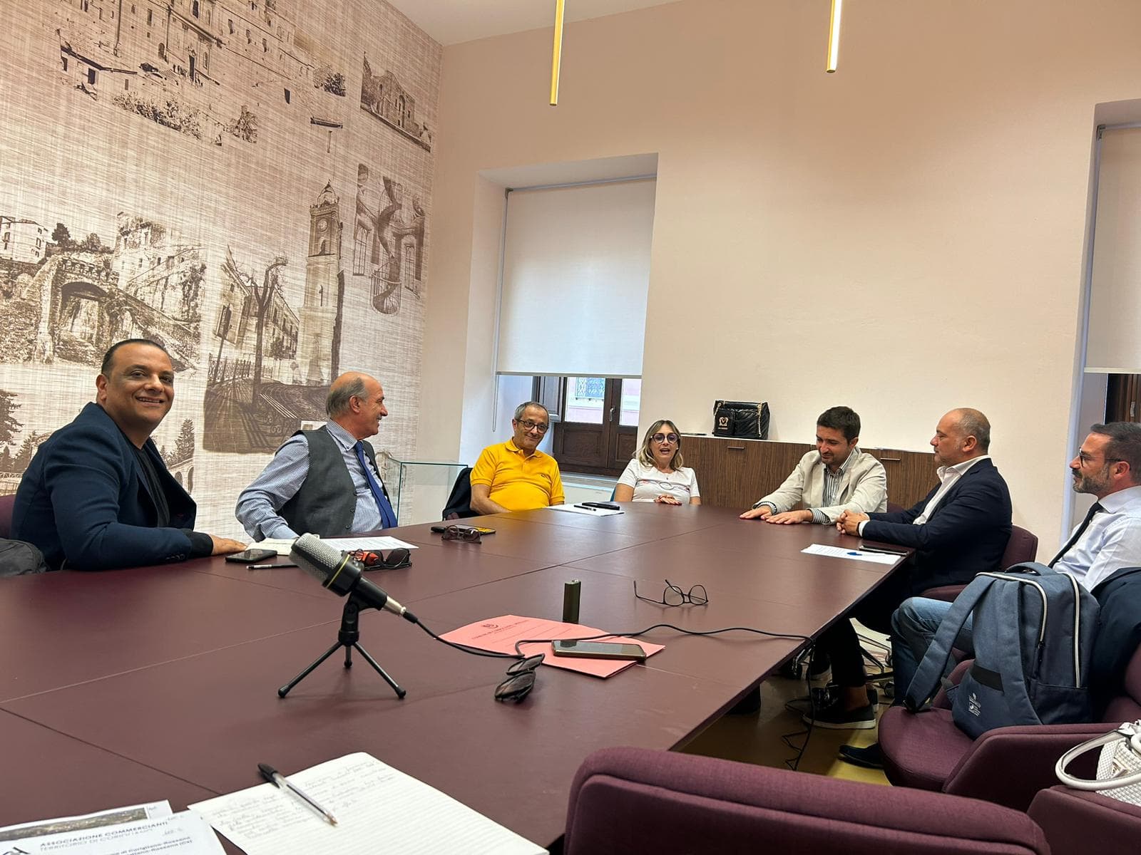 Nuovo Piano commercio, l'associazione dei commercianti incontra il sindaco Stasi