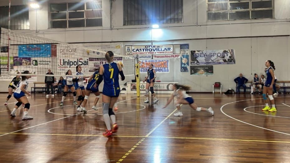 VOLLEY - La Caffè San Vincenzo sconfitta a Castrovillari