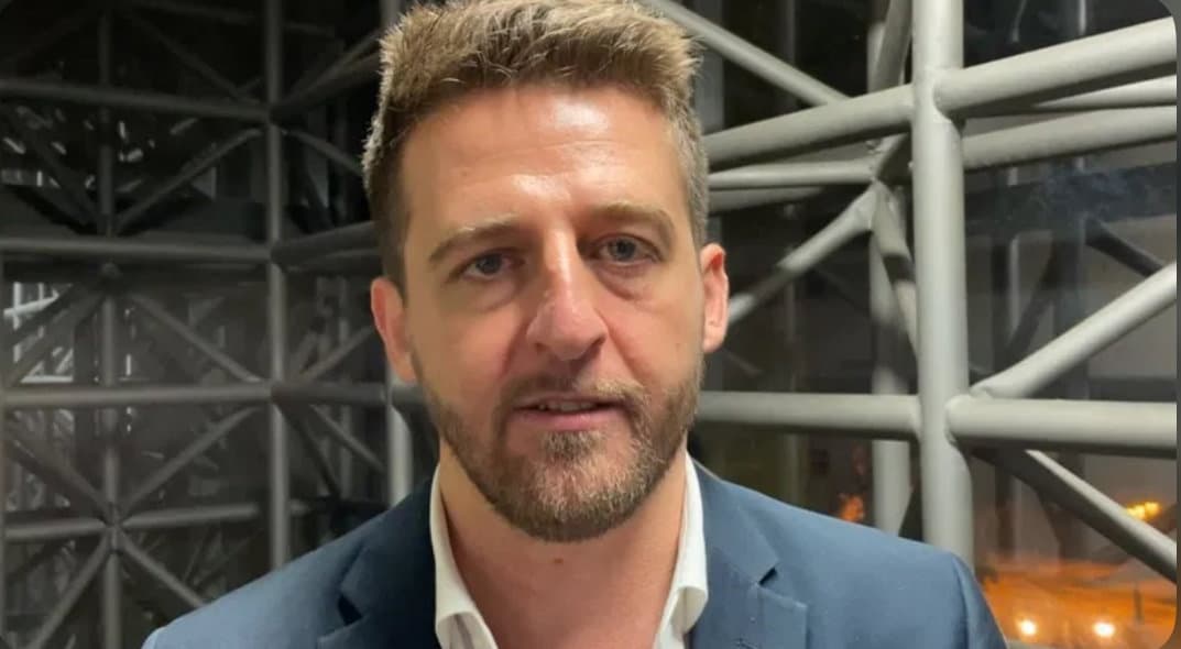 Flavio Stasi: «Salviamo la sanità pubblica»