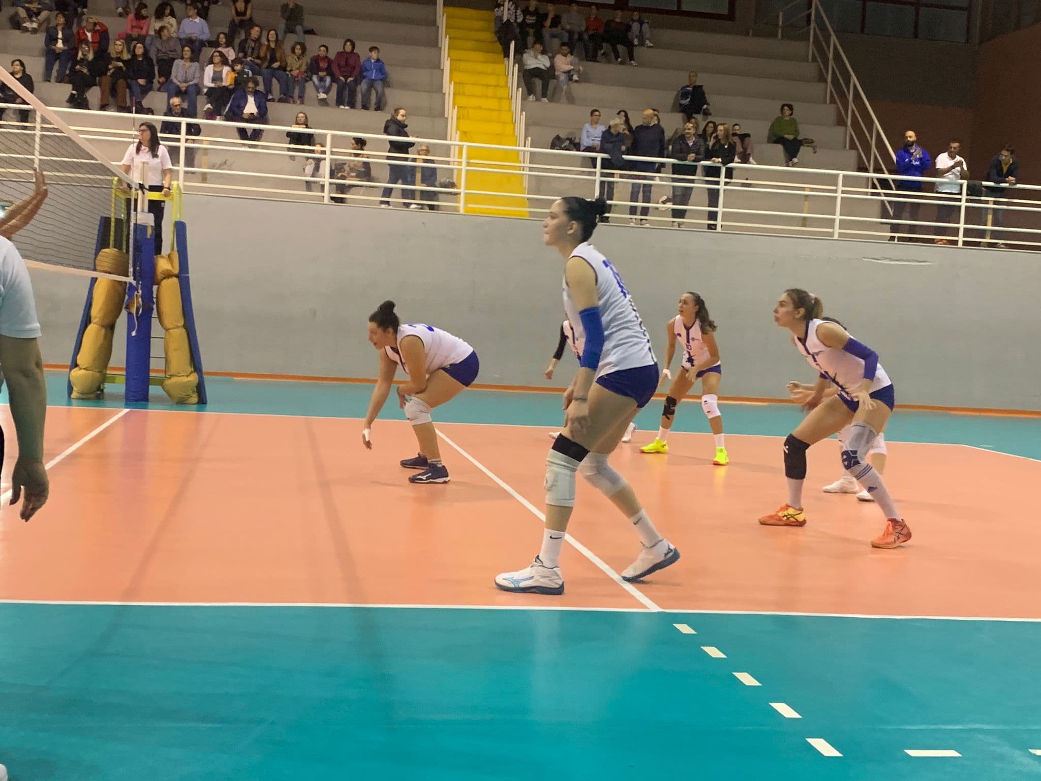 VOLLEY FEMMINILE - Paola straripante contro le gialloblu rossanesi: finisce 3-0