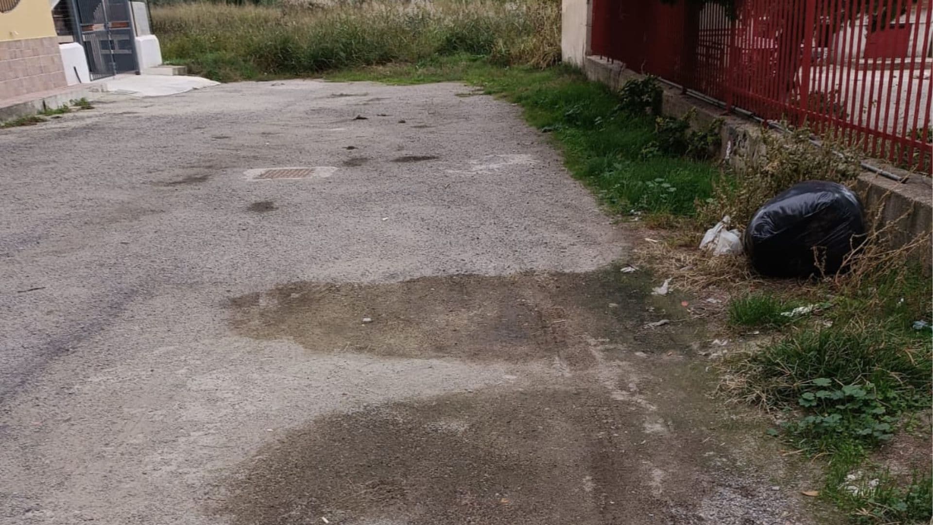 Il Movimento del Territorio sulle strade di Schiavonea: «Un vero e proprio colabrodo»