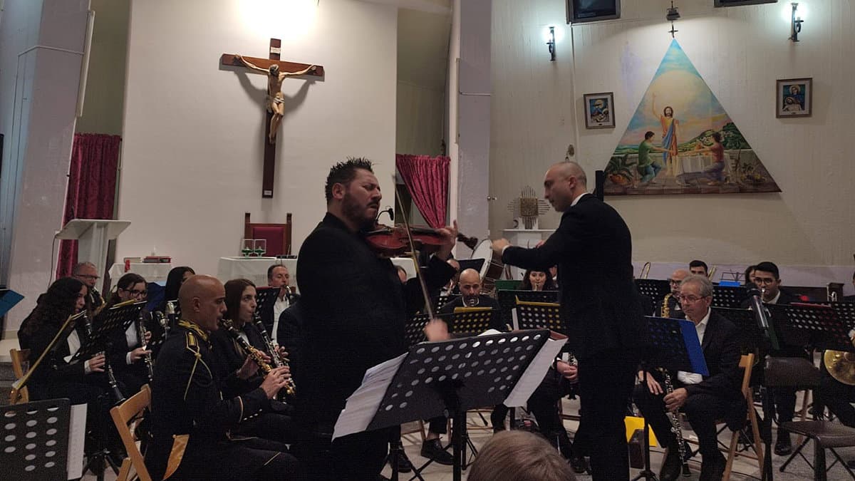 Il concerto "DiveRso" incanta Pietrapaola