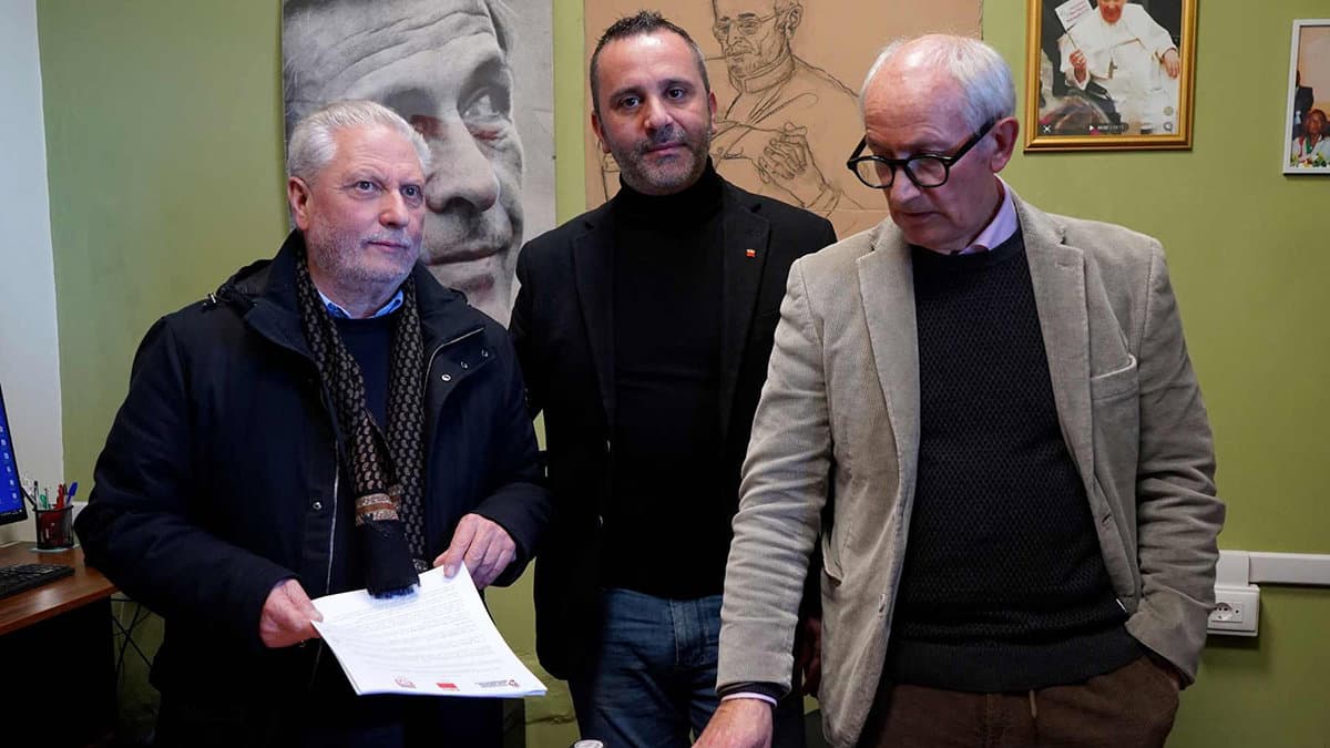 Acquaformosa, Trotta (segretario Cgil) in visita all'Associazione "Don Vincenzo Matrangolo"