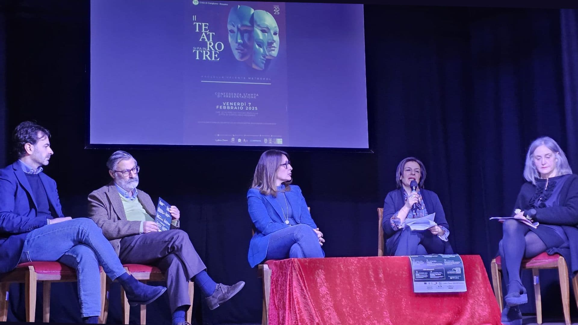 Presentata a Co-Ro la seconda edizione de "Il Teatro si fa in tre"