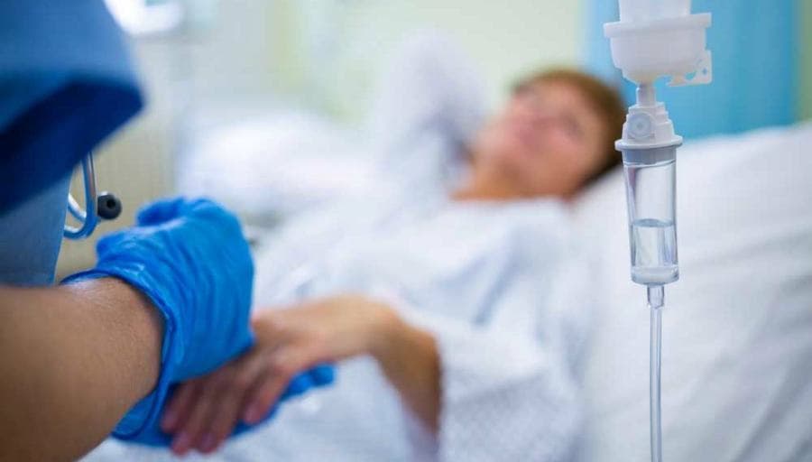 L'appello accorato dei pazienti oncologici contro il trasferimento del Reparto a Corigliano