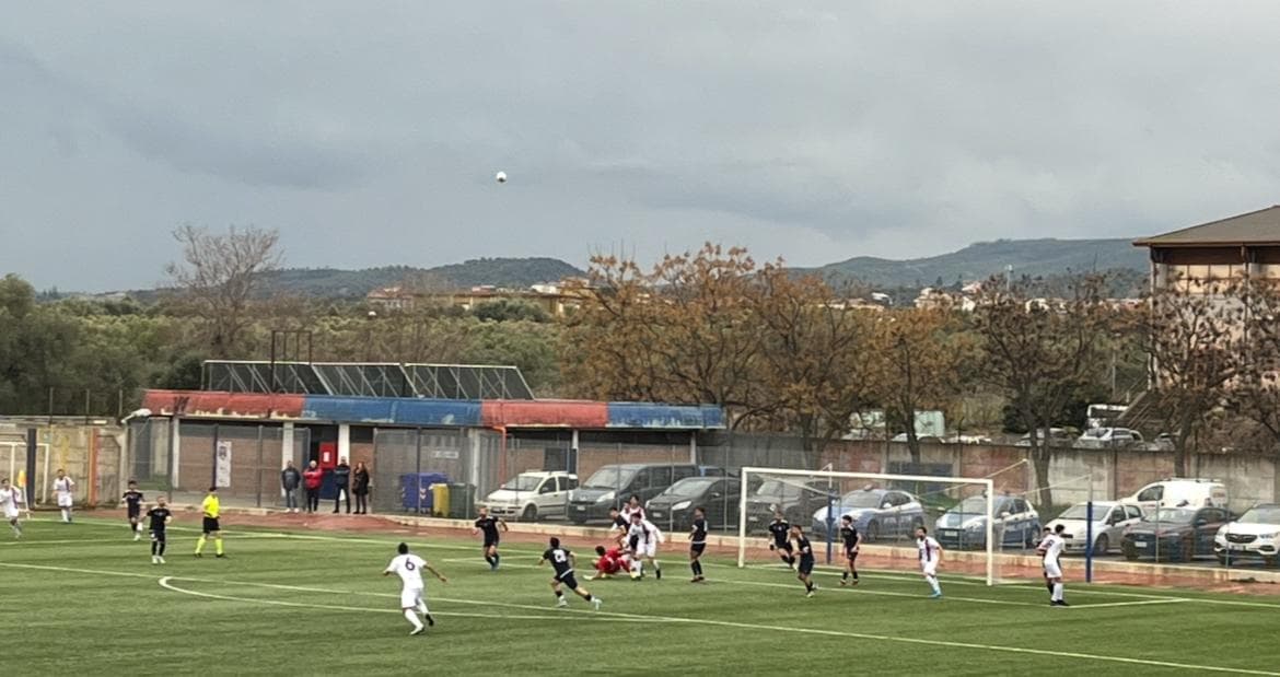 La Rossanese impone la legge del Rizzo: è suo il big match contro il Praia Tortora