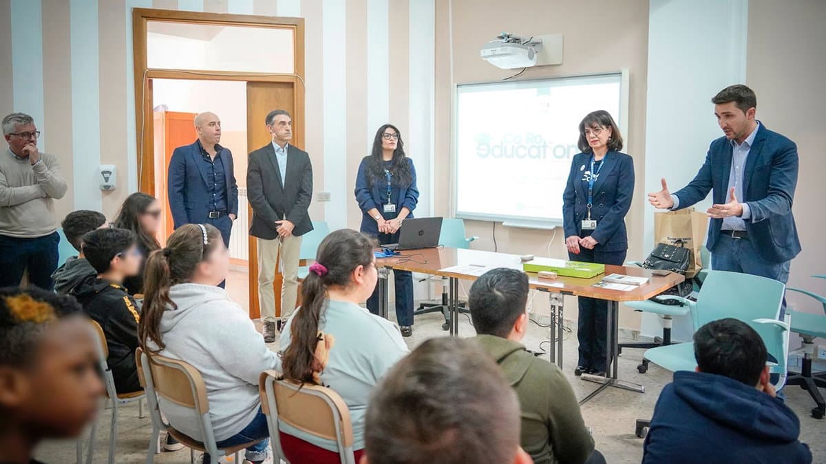 I ragazzi della "Leonardo Da Vinci" entusiasti del progetto "Co.Ro. Educational"