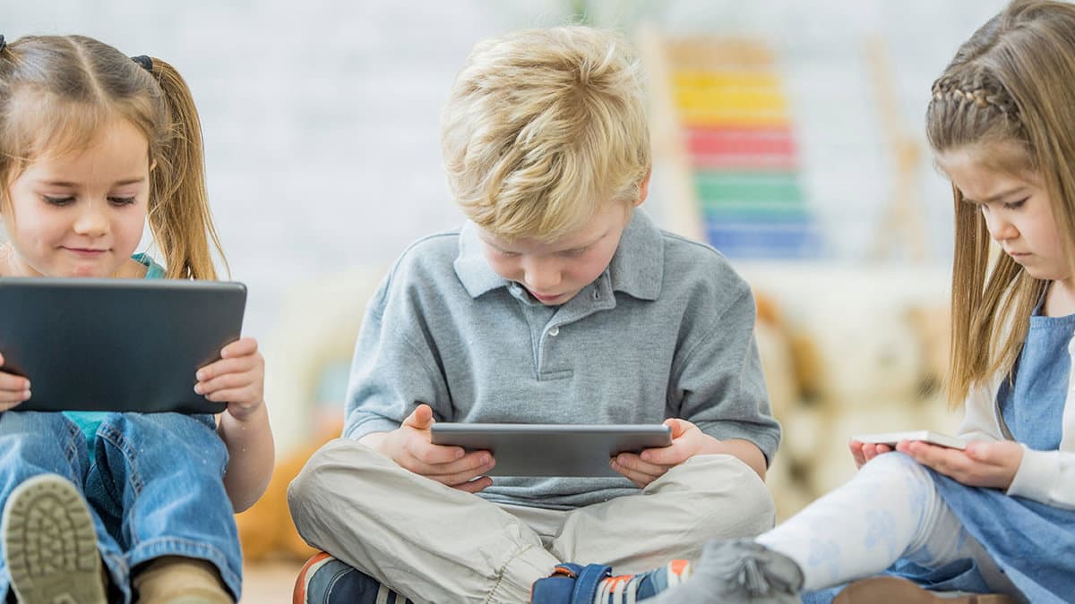 Minori e tecnologie, un convegno sulle nuove sfide educative