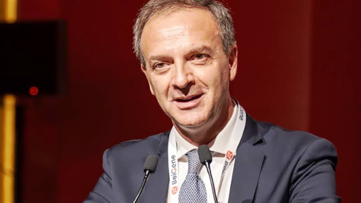 Arturo Cavaliere è il nuovo Direttore generale dell'Asl di Frosinone, Pappaterra: «Mormanno orgogliosa di lui»