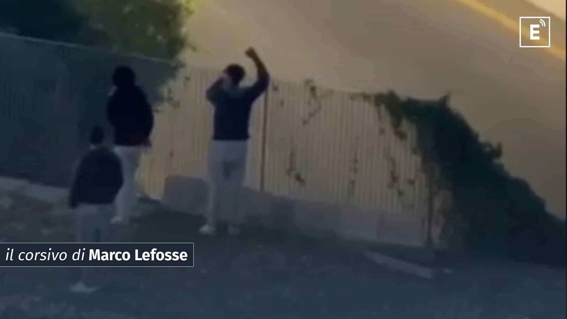 Insieme a quei tre ragazzi sul sottopasso di Sant'Angelo c'eravamo tutti