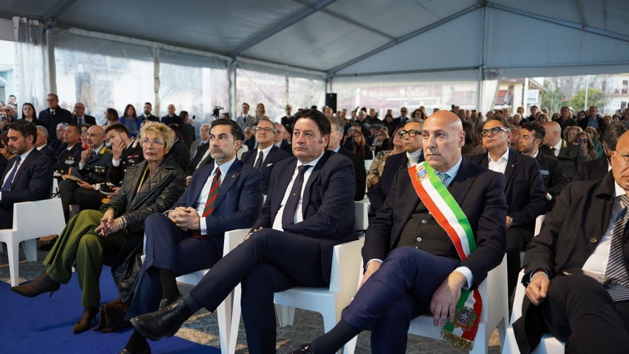 Porti jonici, Crotone «decolla» mentre Corigliano-Rossano resta all'ancora