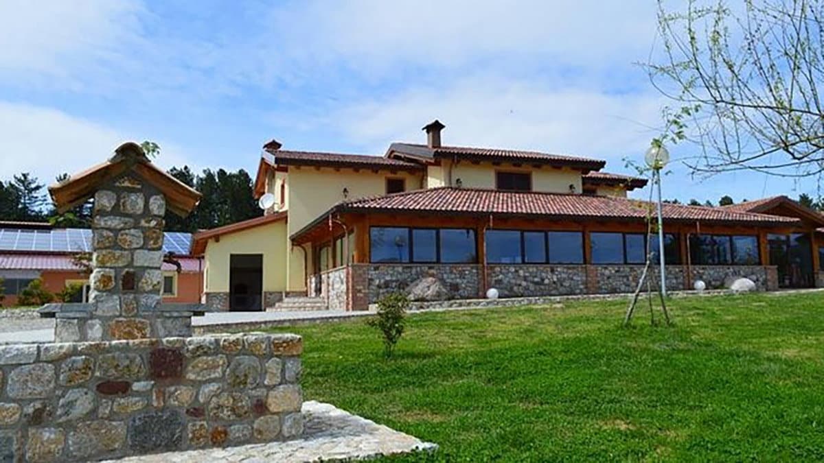 Pasqua in Calabria, tante le prenotazioni negli agriturismi «veri motori di rinascita dei borghi interni»