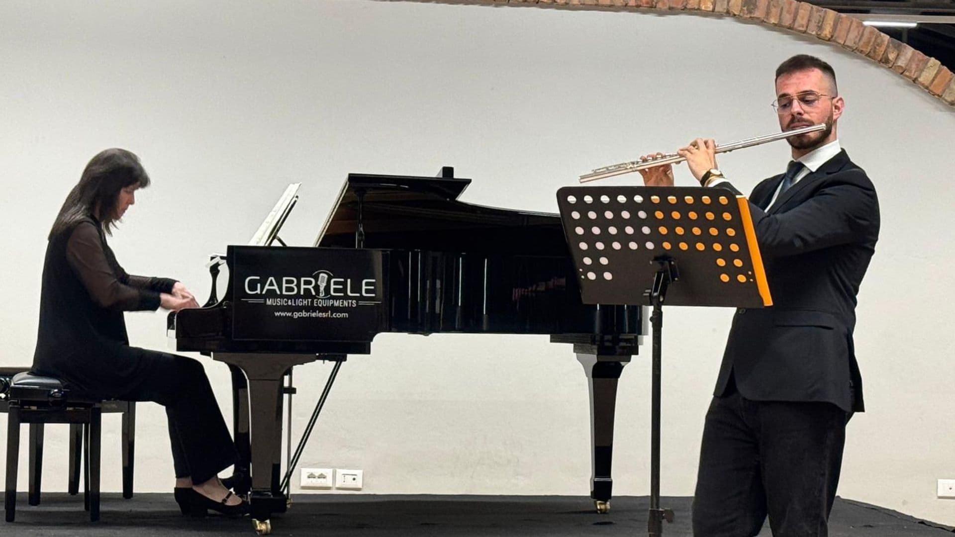 Emozioni senza tempo all'Auditorium Ex-Fornace di Trebisacce