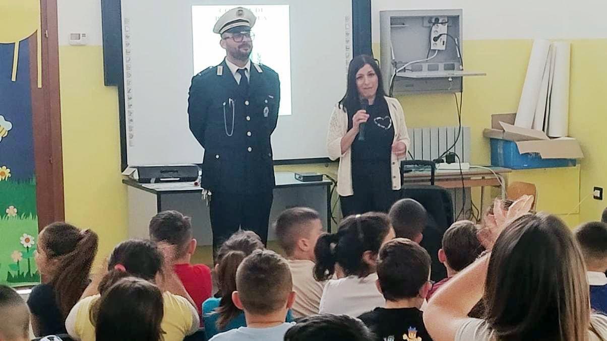I bimbi delle scuole di Pietrapaola vanno a scuola di educazione stradale