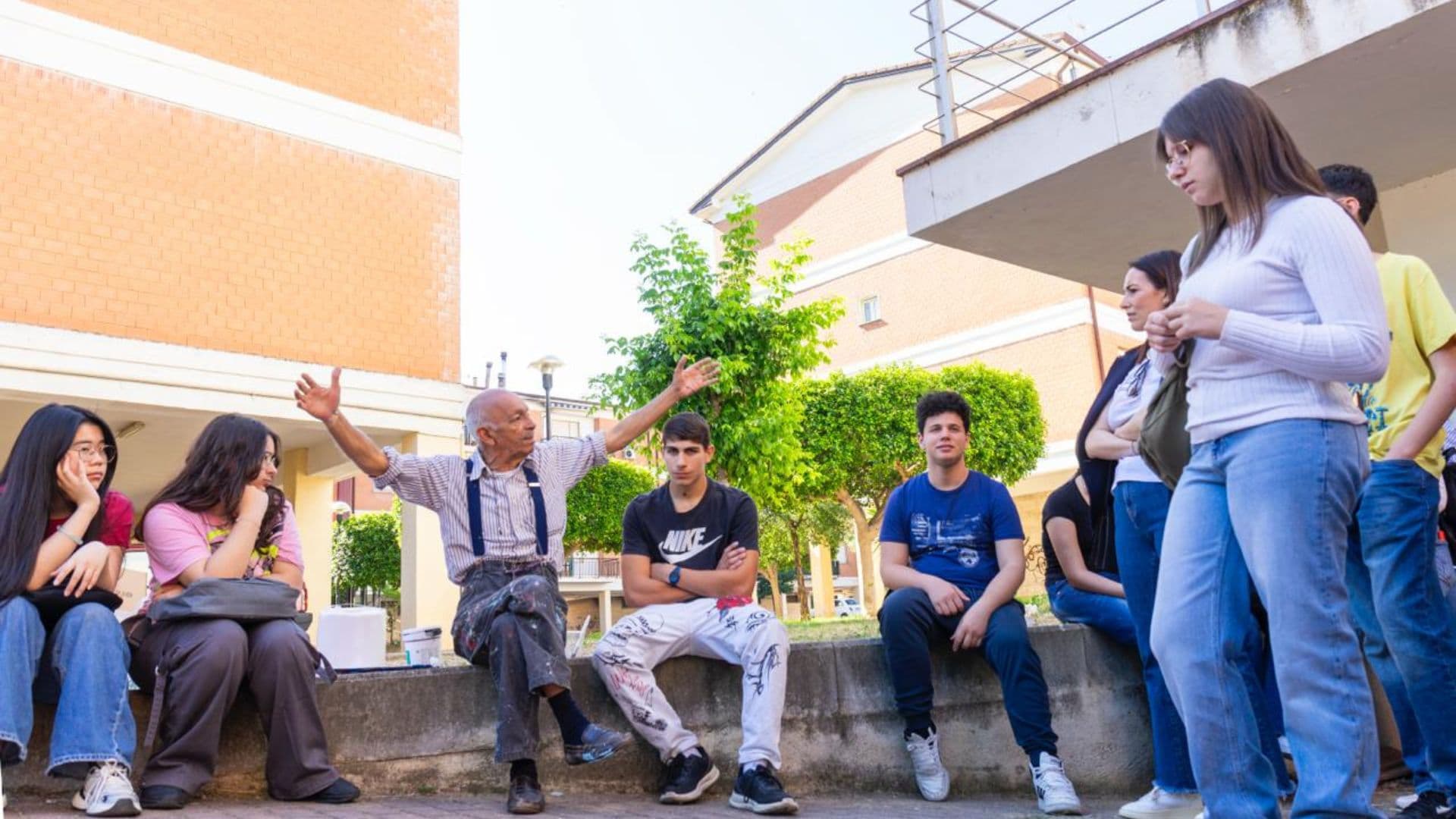 Stanno per concludersi i lavori del murales di Héctor "Mono" Carrasco