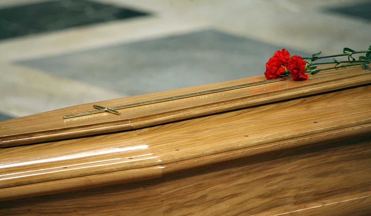 Morte bracciante rumena: il Comune si occuperà dei funerali e della tumulazione