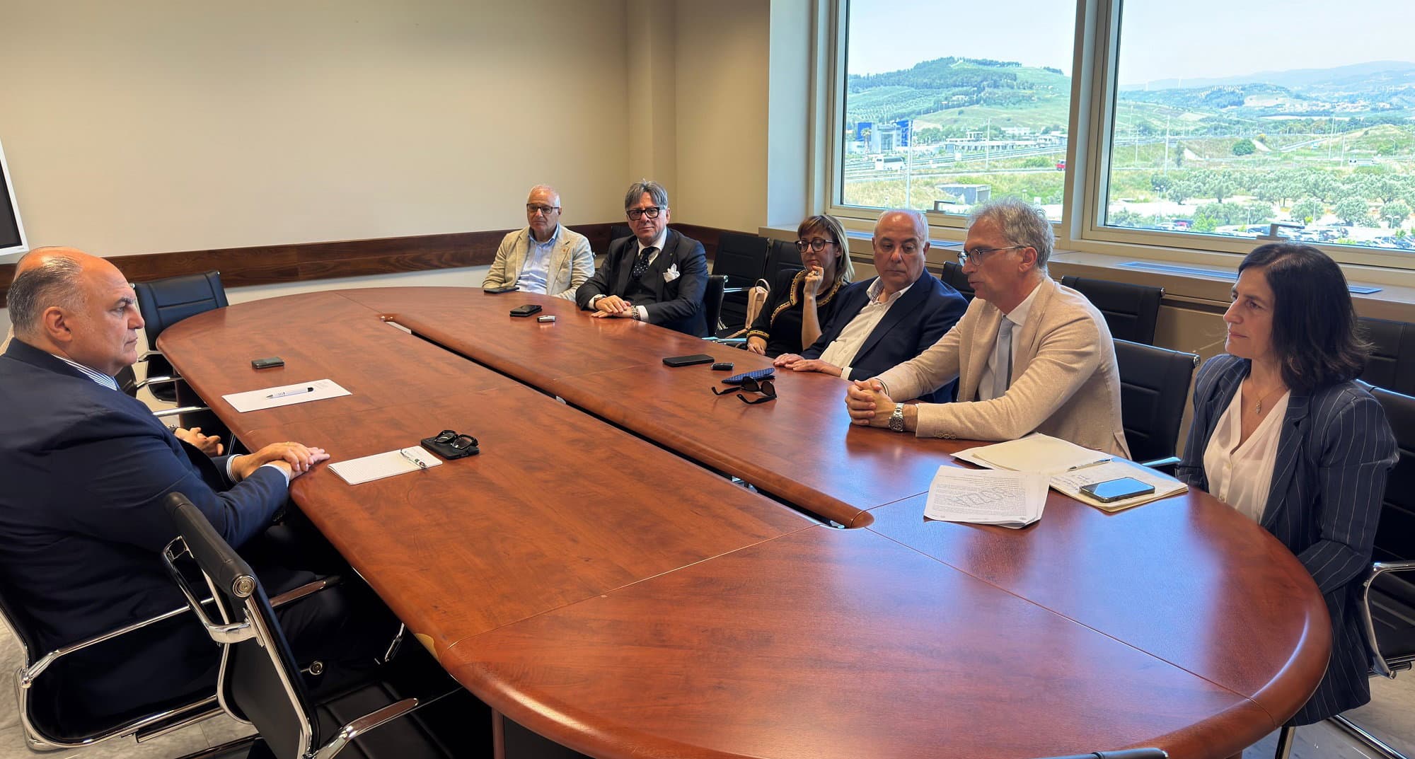 Il sistema camerale calabrese incontra l’Assessore alle politiche per il lavoro