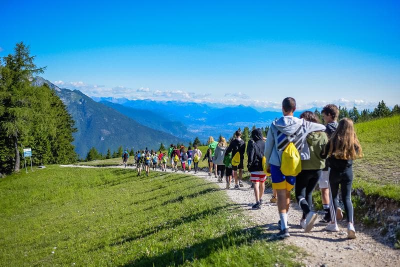Dal salotto diffuso di Vakarici alla scoperta del mondo