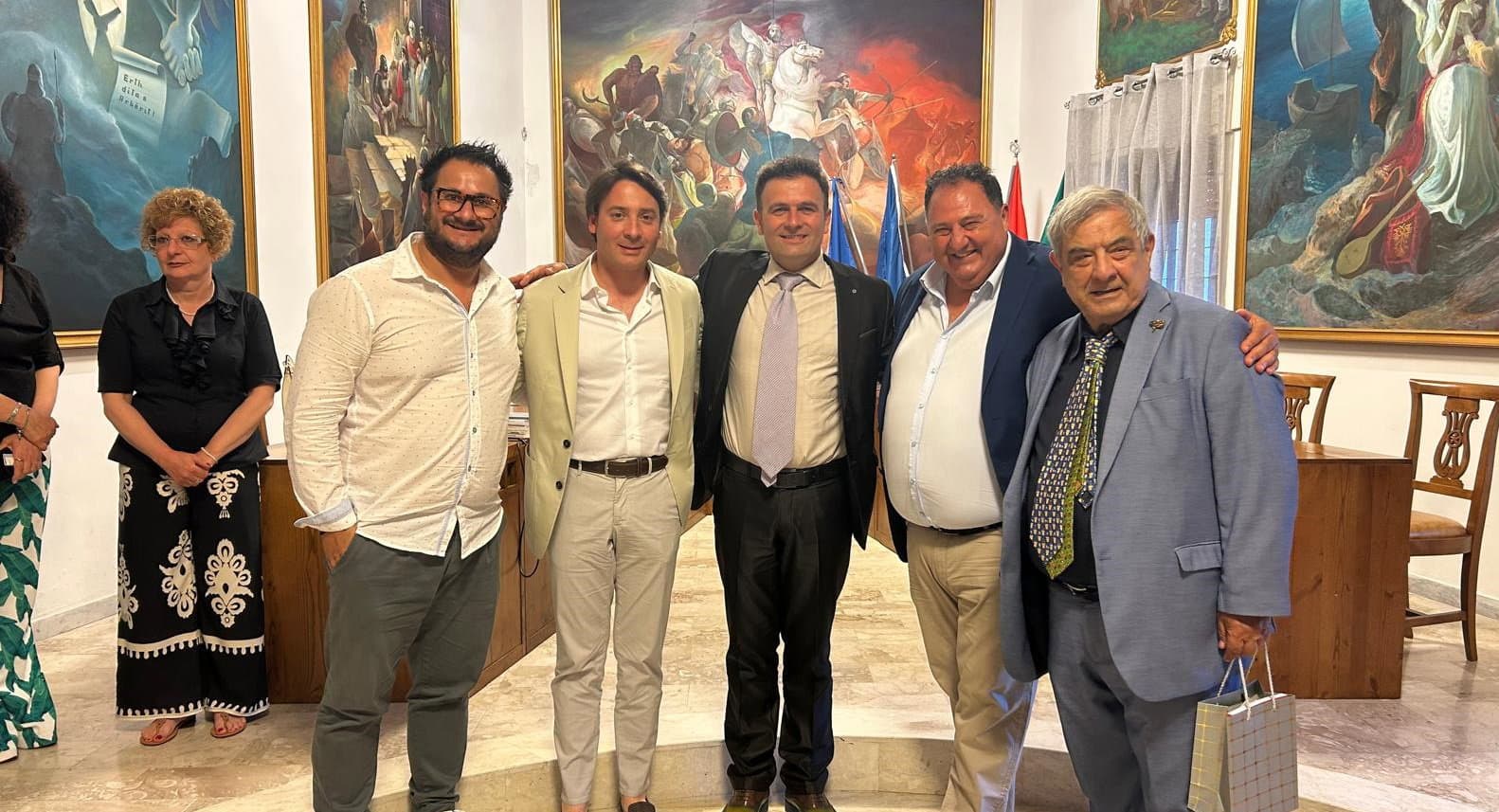 San Giorgio Albanese: viaggio emotivo e intellettuale nella Silloge di Kelmendi