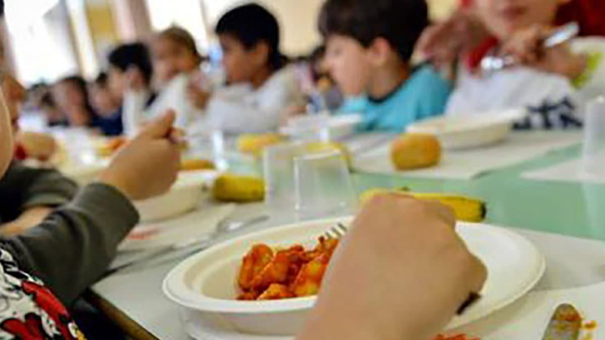 Co-Ro, da domani aperte le iscrizioni per il servizio di refezione scolastica