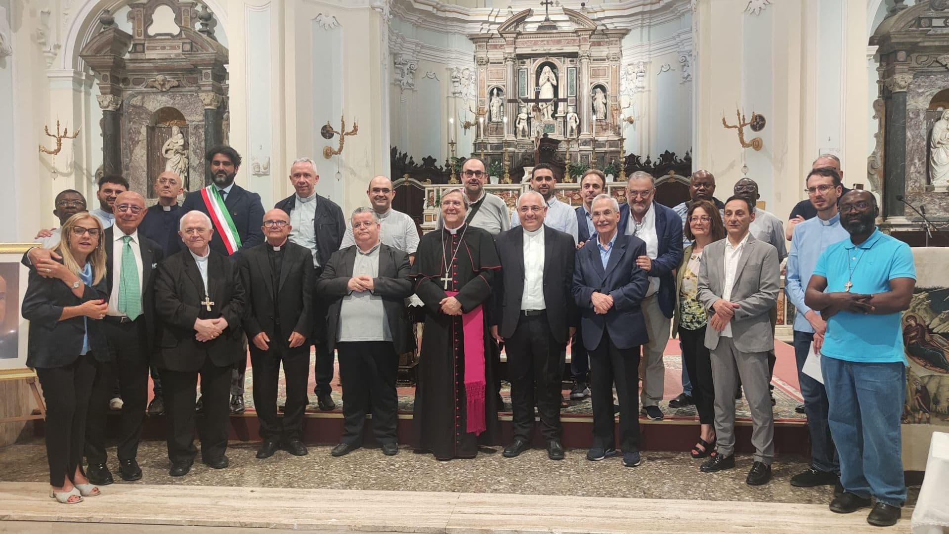 Terminata la fase diocesana della causa di beatificazione di don Carlo De Cadorna