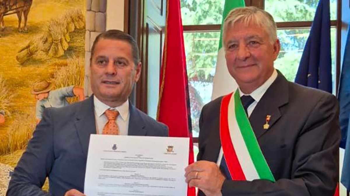 Siglato il patto di gemellaggio tra San Demetrio Corone e Lezhë