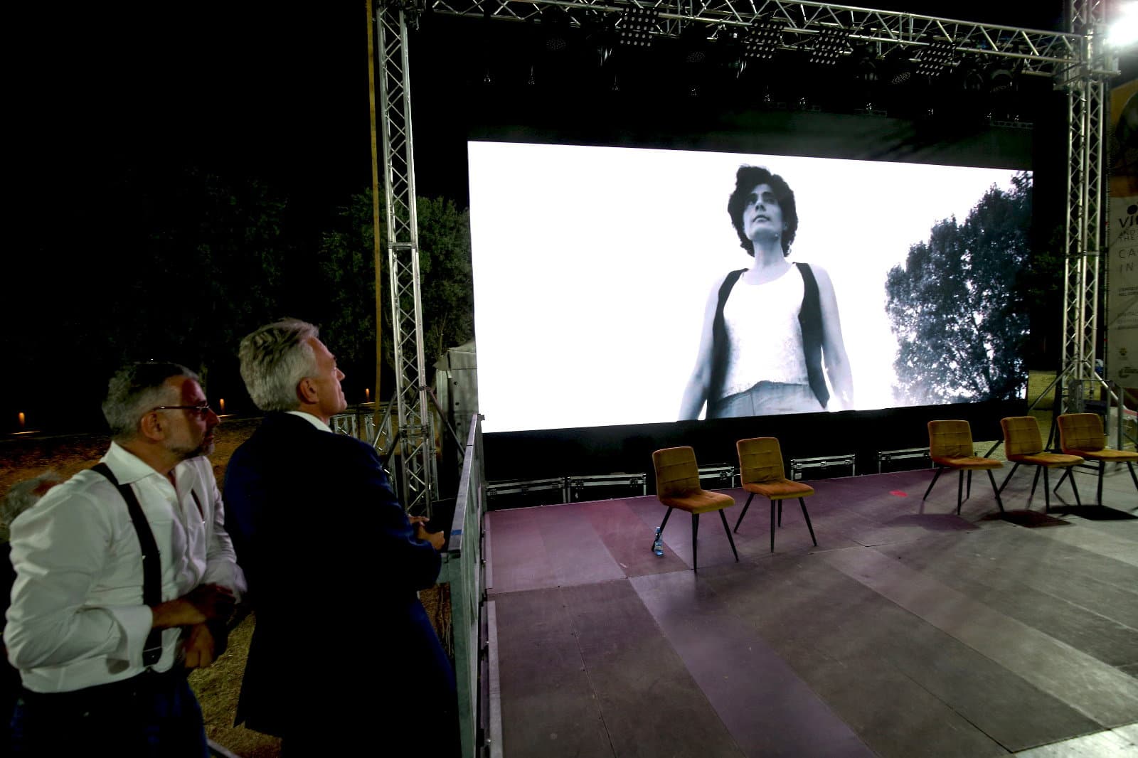 L'attrice Annalisa Insardà dà voce alla rinascita della sua Calabria