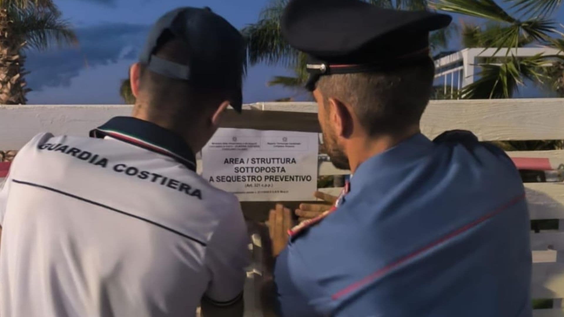 Co-Ro, Carabinieri e Capitaneria di Porto sequestrano un locale privo di autorizzazioni per gli eventi