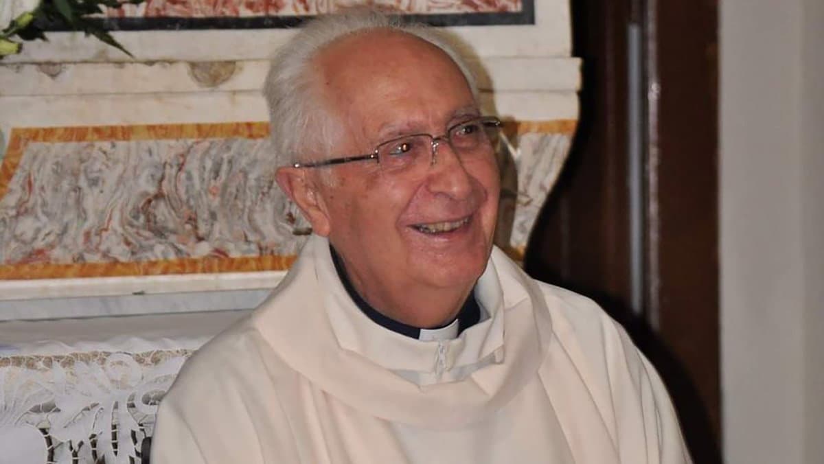 Cassano piange la scomparsa di Monsignor Silvio Renne