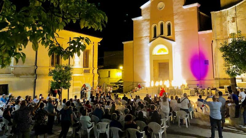 Aspettando il Festival delle Migrazioni... Vaccarizzo diventa un laboratorio a cielo aperto