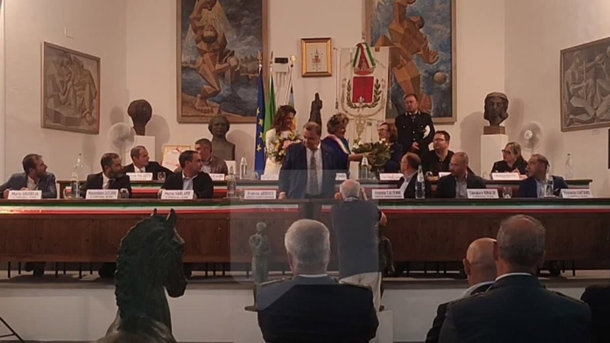 Amendolara, conferita la cittadinanza onoraria al Prefetto in quiescenza Carmela Pagano