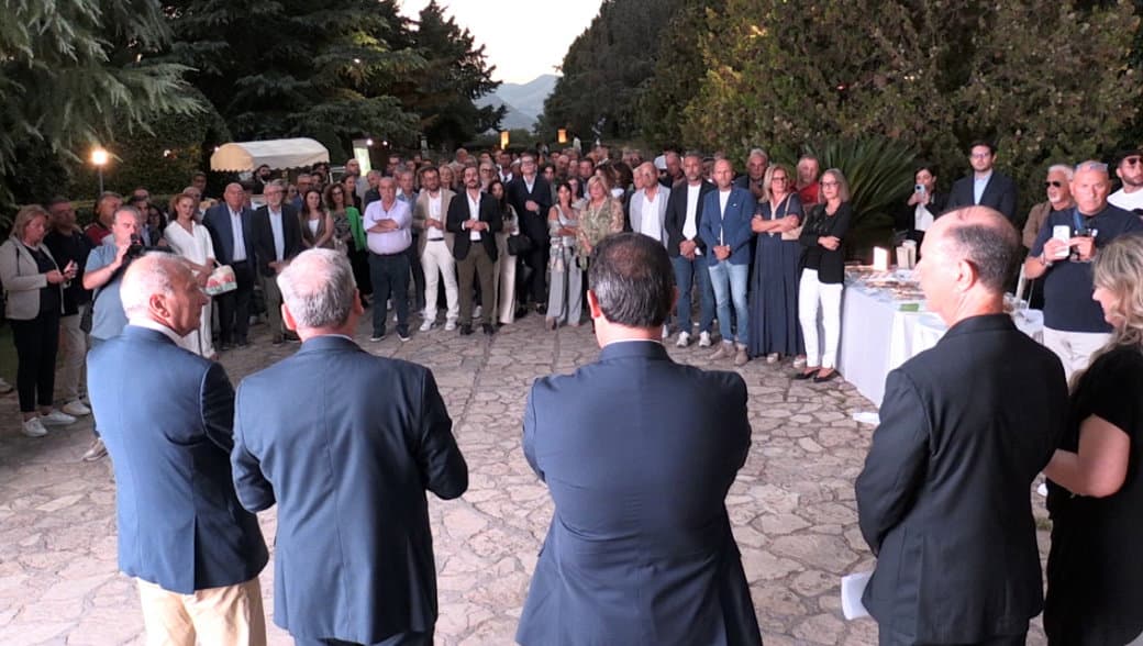 GAL Pollino: risultati straordinari nella programmazione 2014-2020 Obiettivo raggiunto e nuovi traguardi per le imprese del territorio Castrovillari
