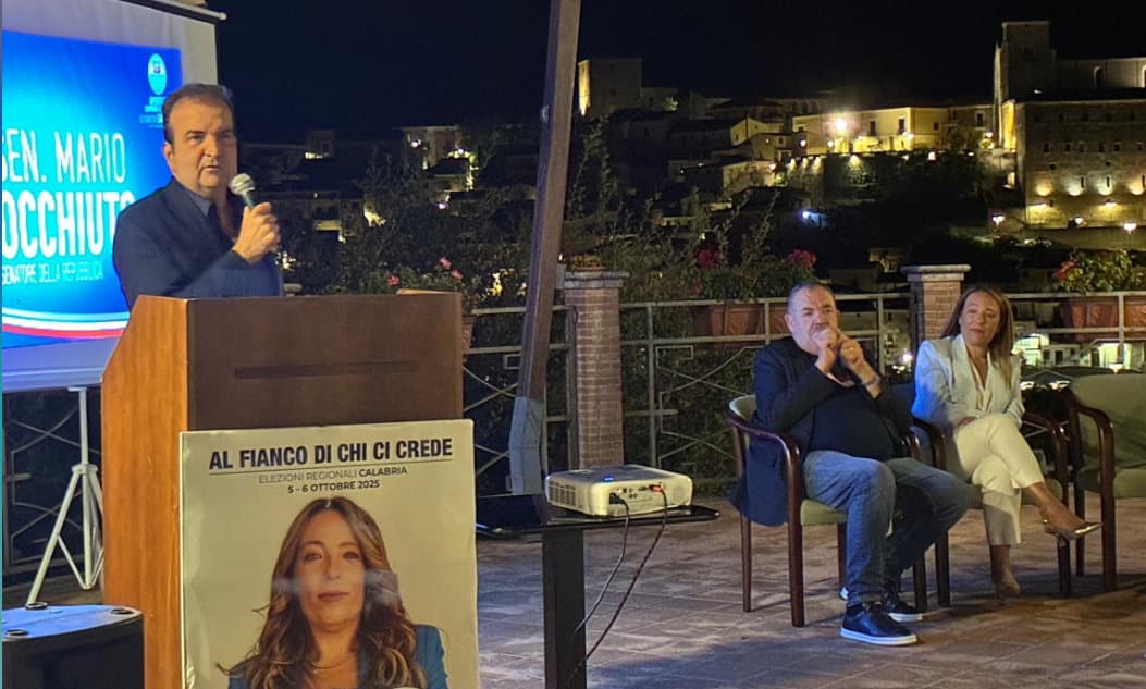 Ad Altomonte l'apertura della Campagna Elettorale di Elisabetta Santoianni