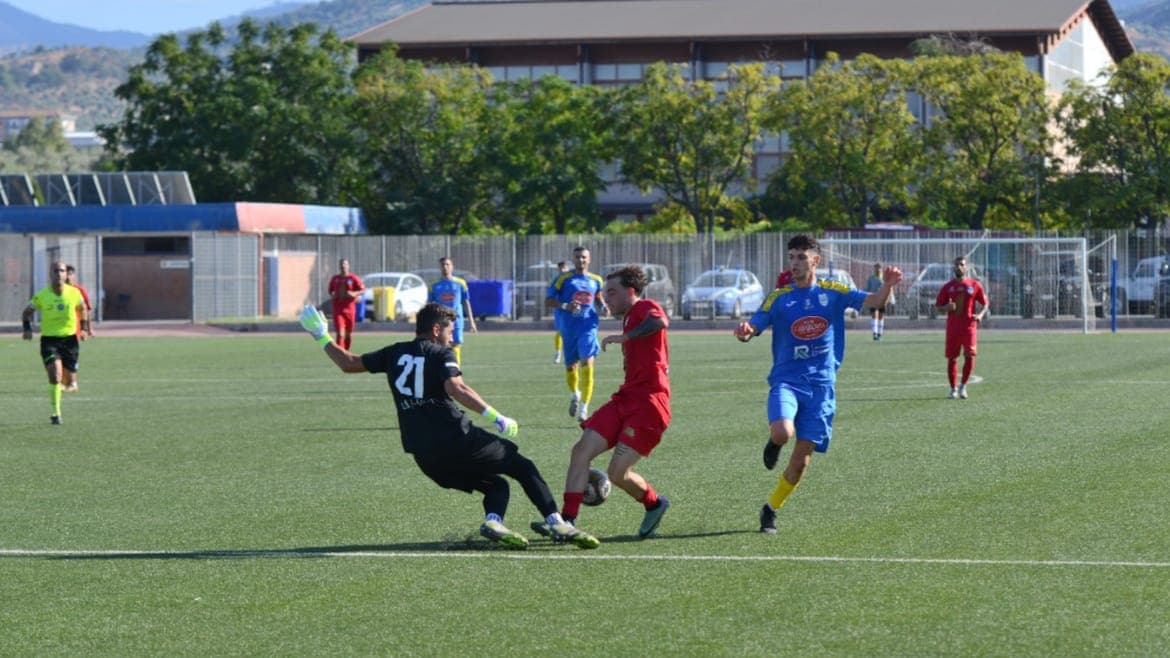 Corigliano-Rocca di Neto, il match segnato dall’infortunio di Gianluigi Otranto