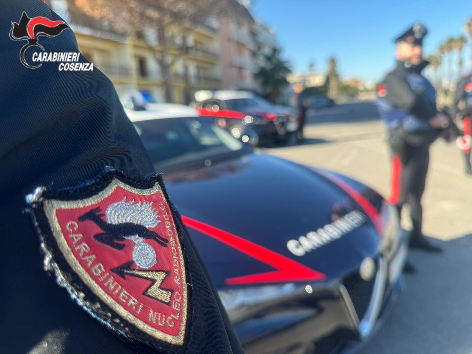 Mandatoriccio, accoltellamento in un villaggio turistico: tre arresti